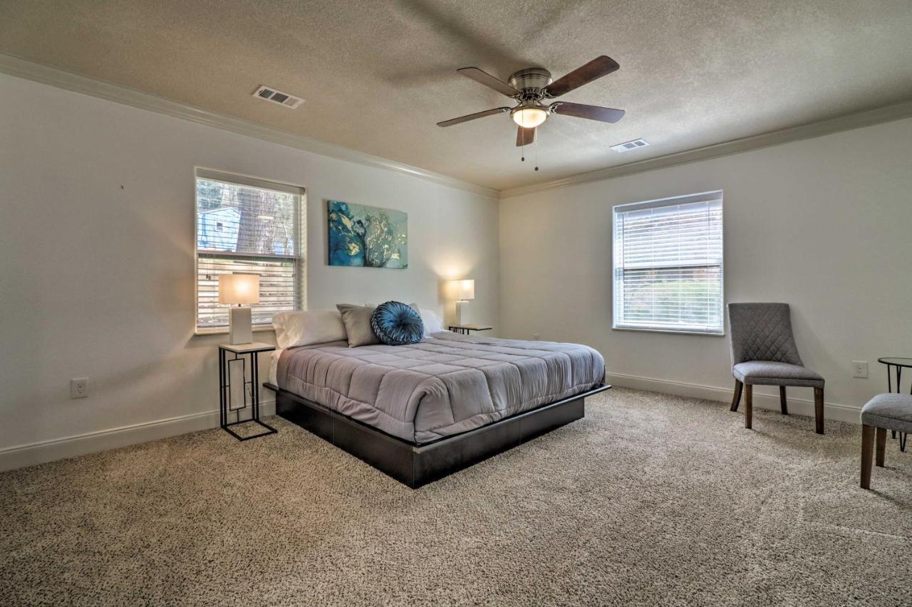Comfortable Ranch Home - 5 Mi To Downtown Atlanta! المظهر الخارجي الصورة