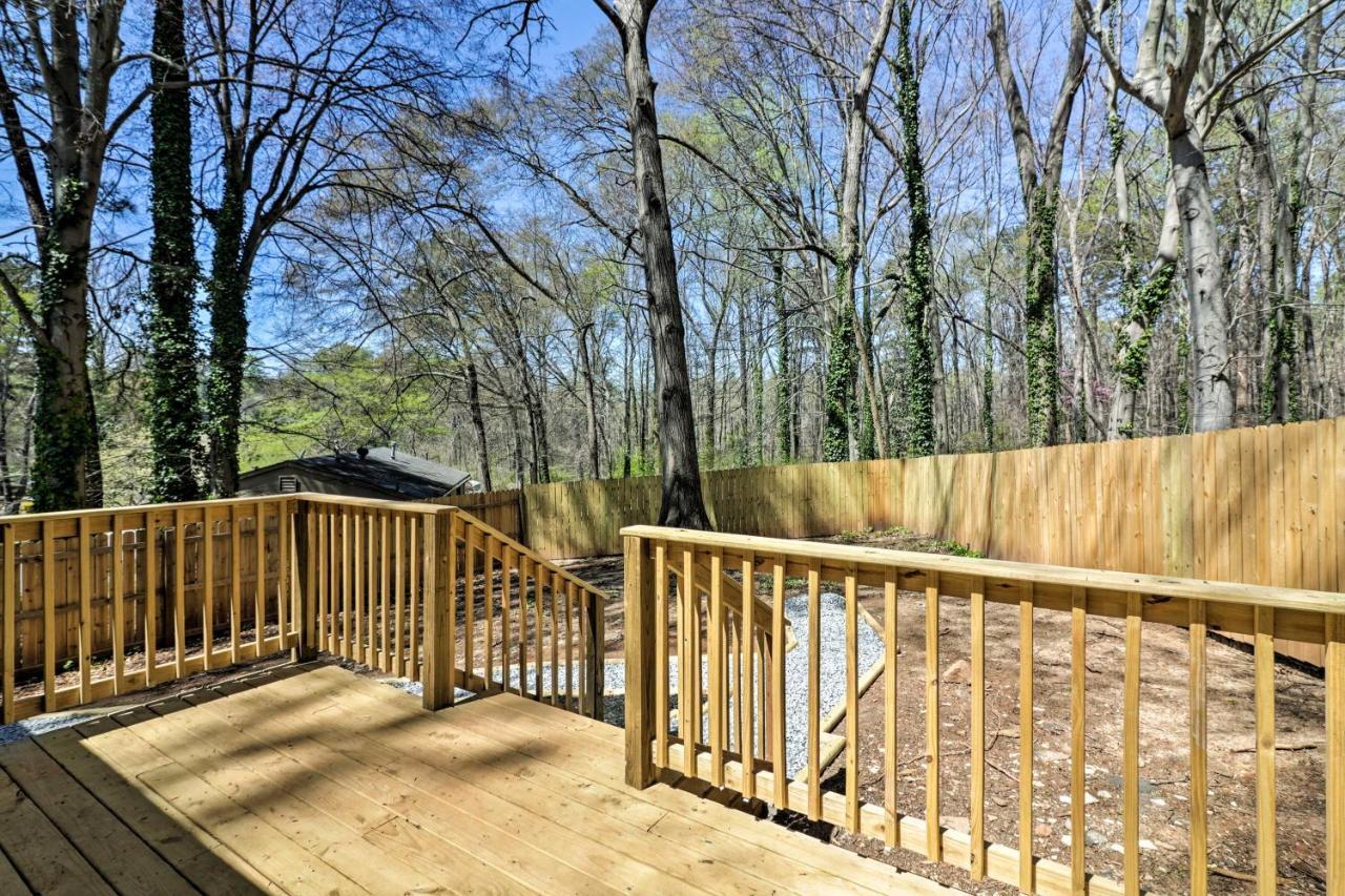 Comfortable Ranch Home - 5 Mi To Downtown Atlanta! المظهر الخارجي الصورة